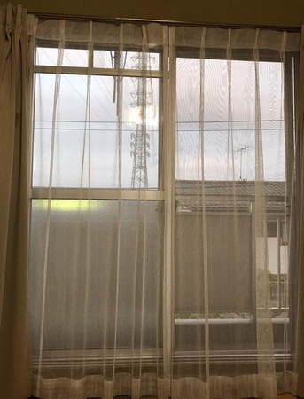 窓 (Window)