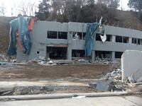 防災センターまで津波の被害 (Disaster Prevention Center, Destroyed in Tsunami)
